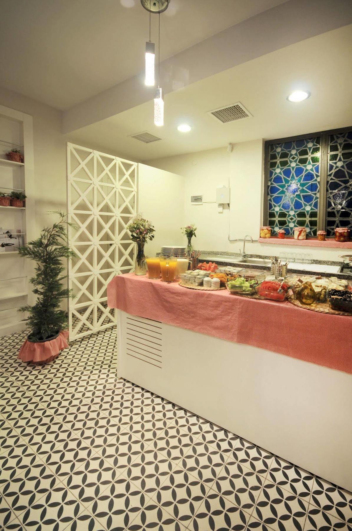 Apart Otel T-loft 3*